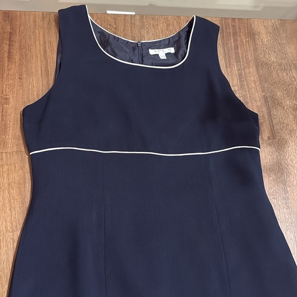 Un Deux Trois dress size L. French 45. US size 12? Navy blue. Classic - Picture 2 of 11